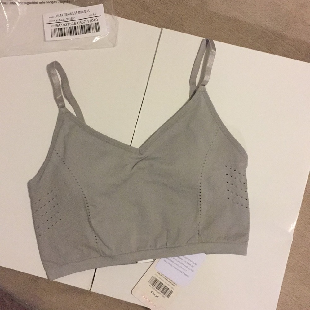 Fabletics Delta Seamless Grey Midi Bra Medium